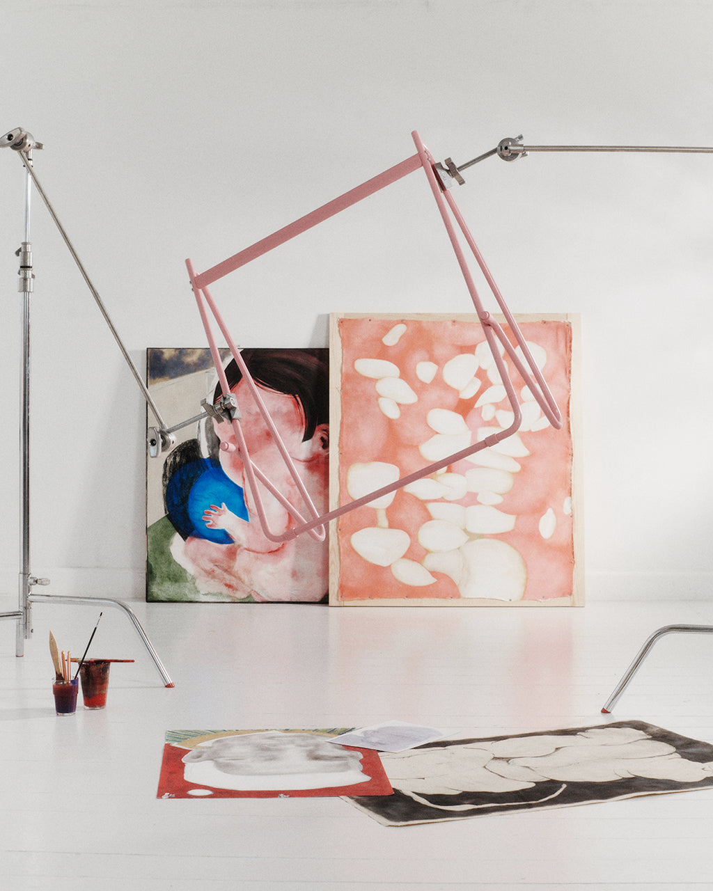 Pedestal Bloom Stands Low 015 Bubble Gum