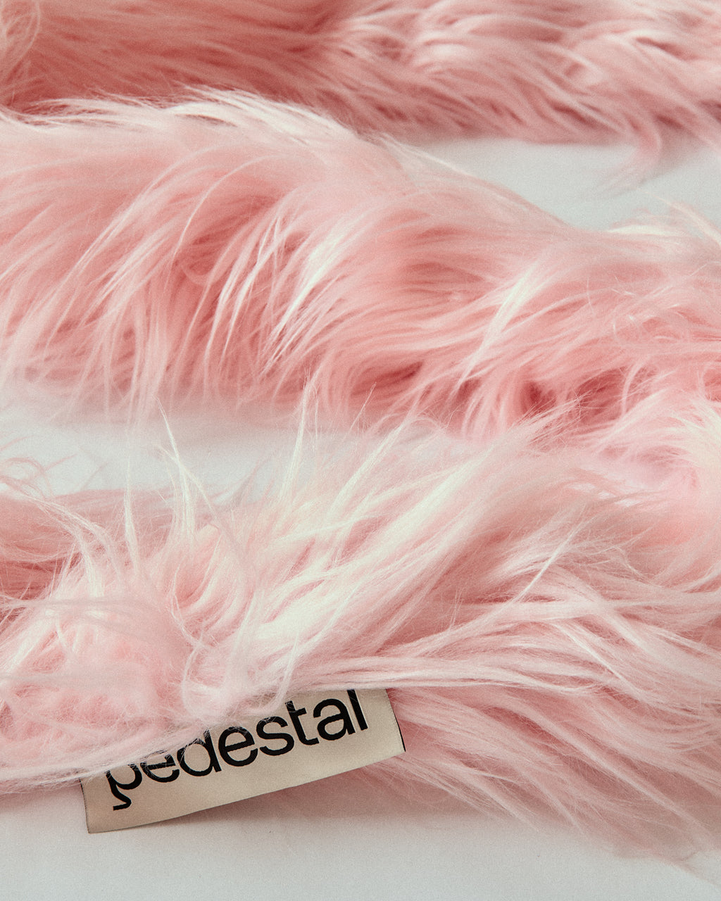 Pedestal FURRY Power Bar 015 Bubble Gum